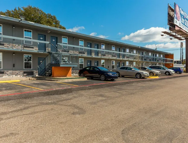 Motel 6 Temple, TX hotel detail image 1