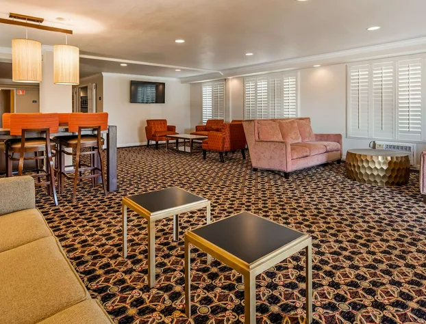 Lompoc Valley Inn And Suites hotel detail image 2