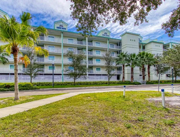 New Hotel Collection Harbourside hotel detail image 1