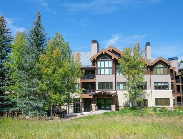 Highlands Lodge in Beaver Creek by Elevation Accommodations hotel detail image 4