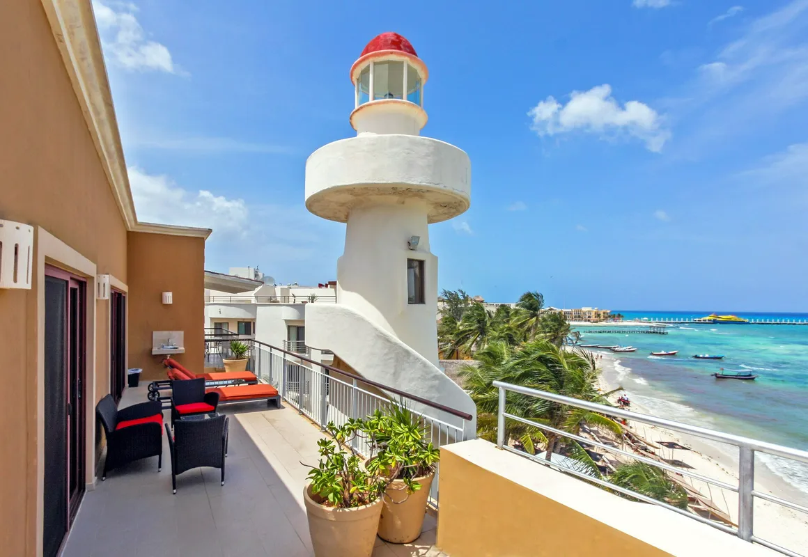 Faro Surf 408 by NAS hotel hero