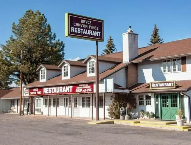 Bryce Canyon Pines hotel detail image 1