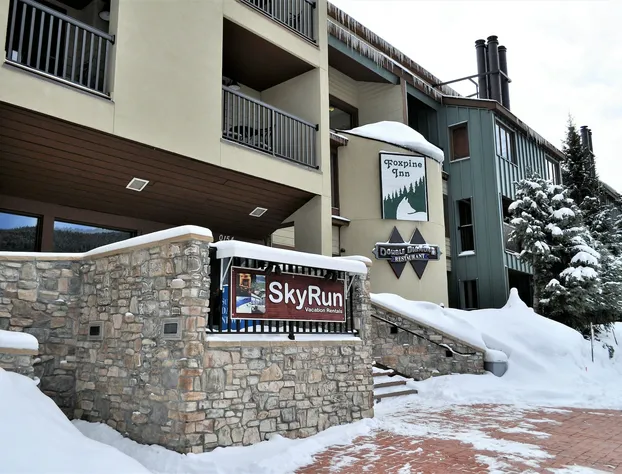 Fox Pine Lodge 3 Bed 3 Bath hotel detail image 1