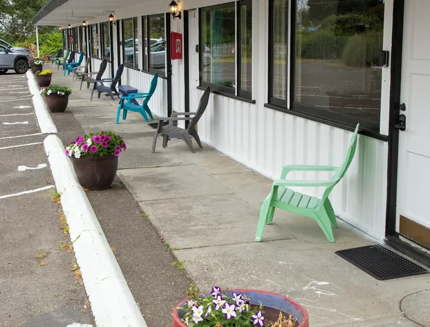 Westport RV Park & Motel hotel detail image 1