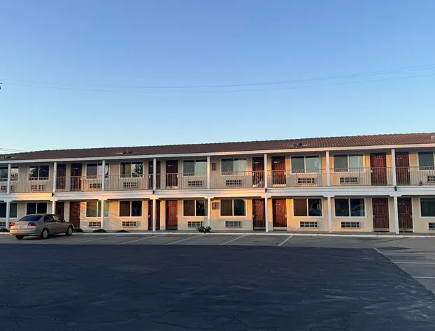 Pacific Express Inn hotel detail image 2