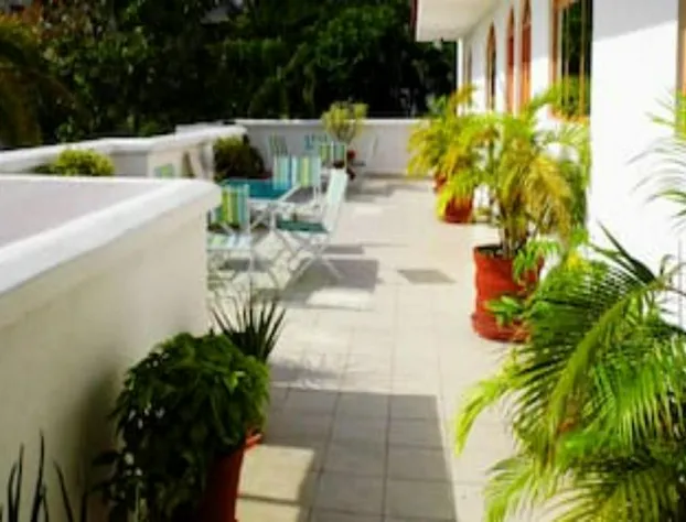 Capital O Hotel Los Caracoles, Acapulco hotel detail image 4