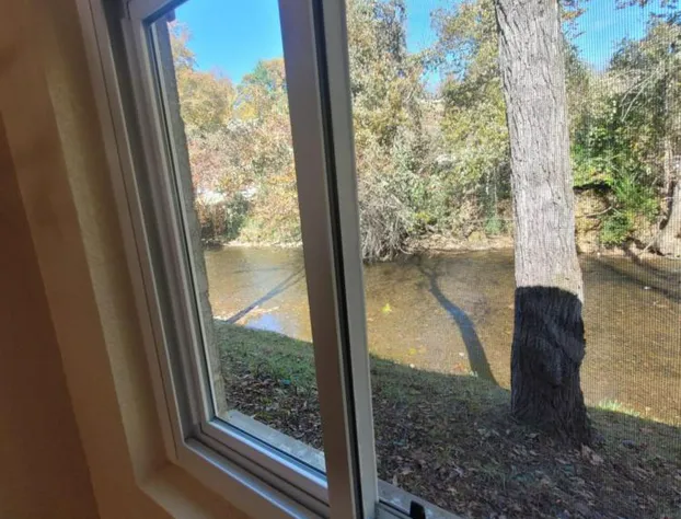 Economy Inn Sylva hotel detail image 2