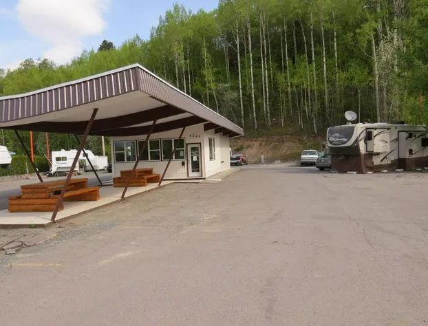 Rest Inn RV Park hotel detail image 3