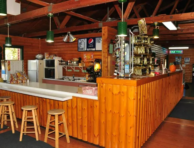 Arrowhead Camping Resort Park Model 10 hotel detail image 4