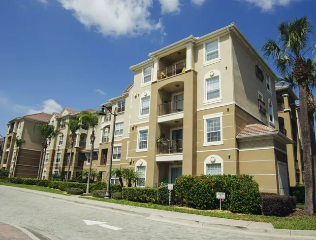 Enjoy Peaceful Lake View! Newly Decorated in Vista Cay - 3br/2b #3408 hotel detail image 2