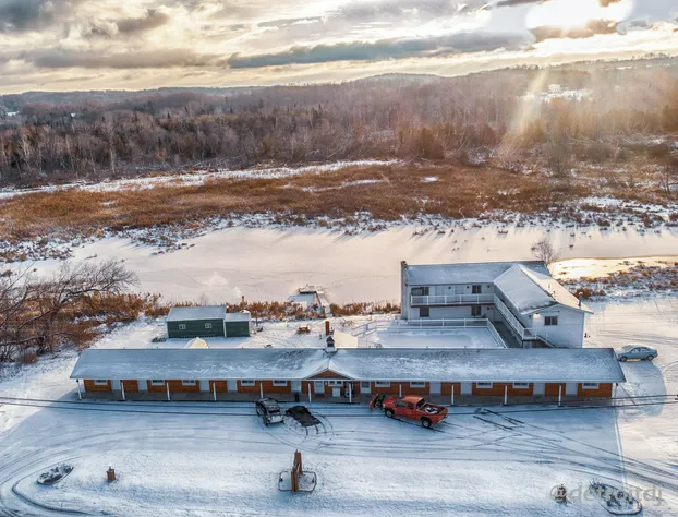 Coastal Inn hotel detail image 2