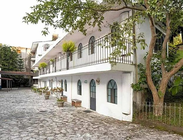 OYO Posada Astrud hotel detail image 1