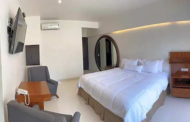 El Laurel Hotel Boutique hotel detail image 2