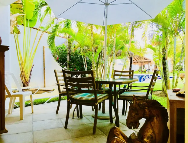 Room in B&B - Executive Comfort Room With Swimming Pool Air Conditioning and Parking hotel detail image 2