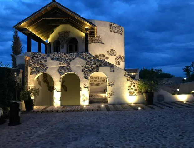 Hotel Montebello hotel detail image 3