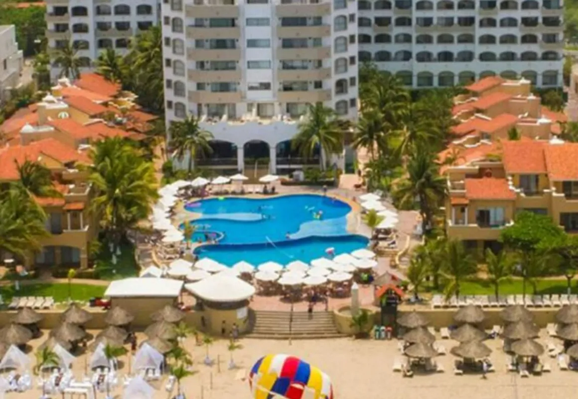 Condominios Ixtapa Rentals hotel hero