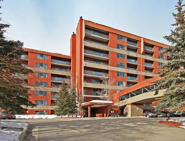 1Bd_Br_4308 hotel detail image 1