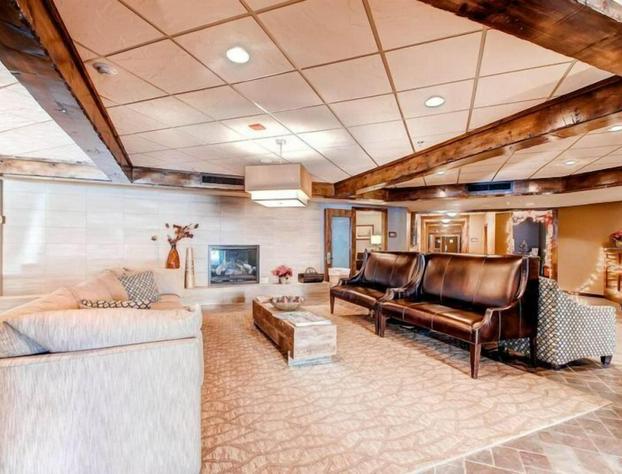 2 Bedroom Ski in, Ski out Mountain Vacation Rental Located Next to Historic Main Street in Downtown Breckenridge hotel detail image 4