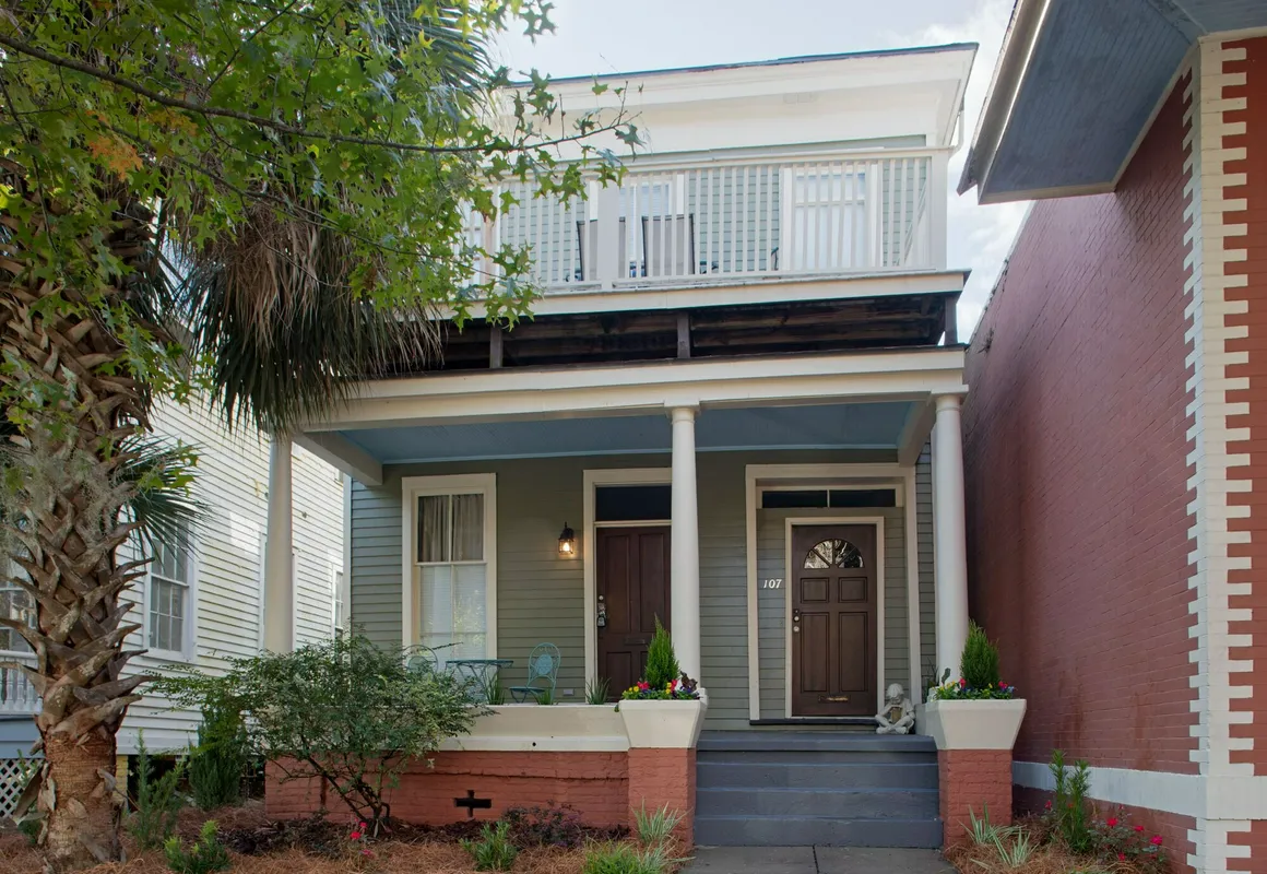 Huge 5 bedroom 5 bath Home in Savannah hotel hero