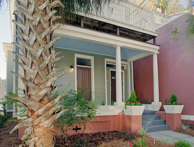 Huge 5 bedroom 5 bath Home in Savannah hotel detail image 1