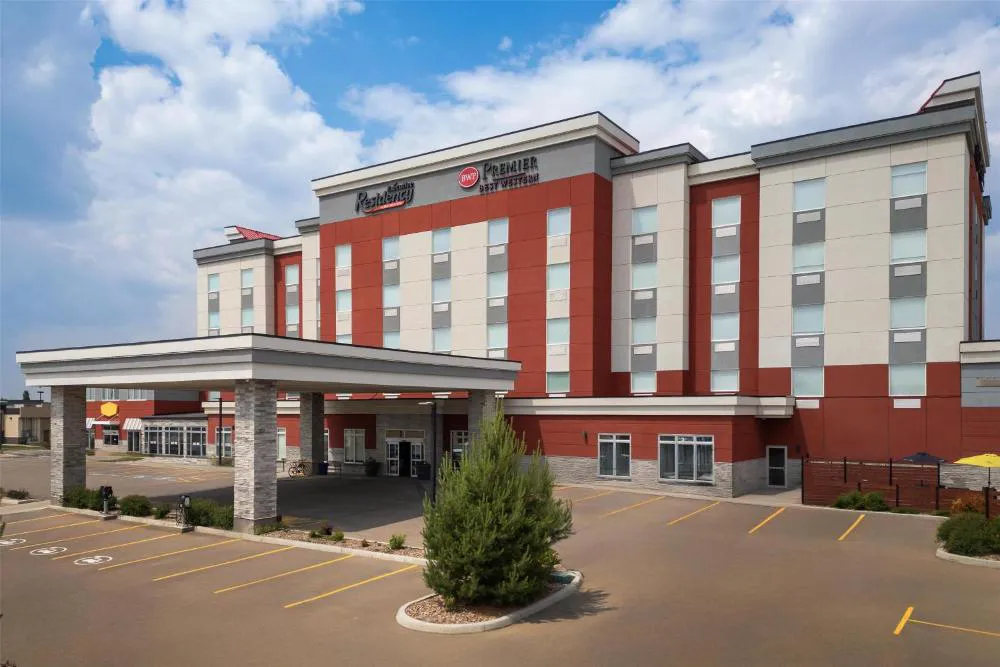 Best Western Premier Executive Residency Medicine Hat hotel hero