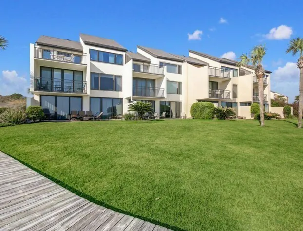 1127 Beach Walker hotel detail image 3