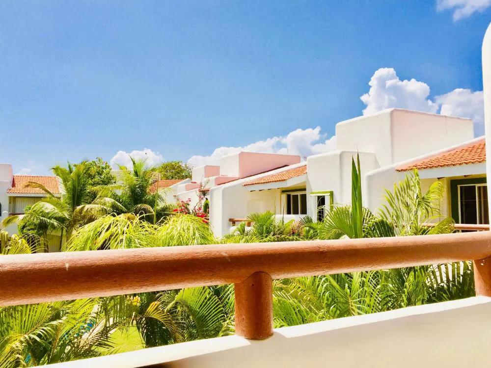 Room in B&B - Deluxe Family Comfort Balcony Room With Pool Playacar Ii hotel hero