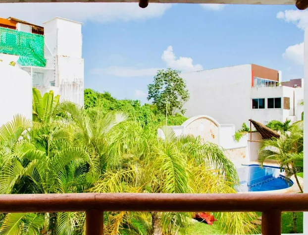 Room in B&B - Deluxe Family Comfort Balcony Room With Pool Playacar Ii hotel detail image 3
