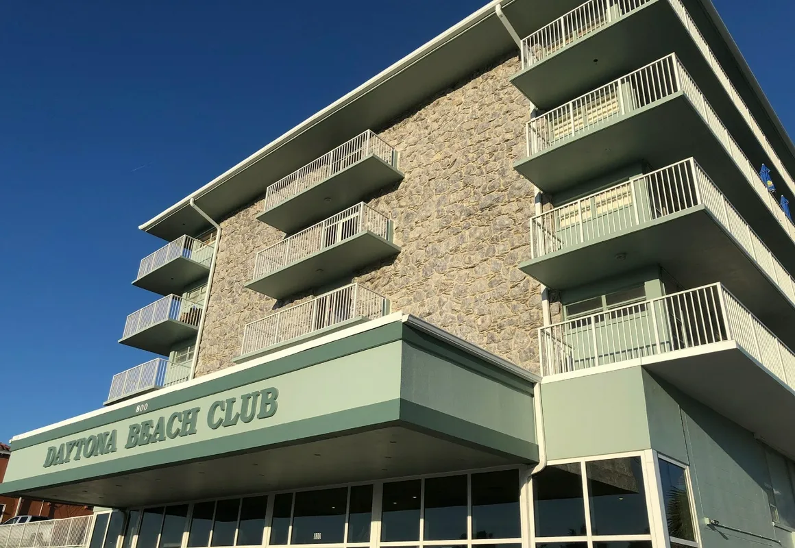 Daytona Beach Club Studios hotel hero
