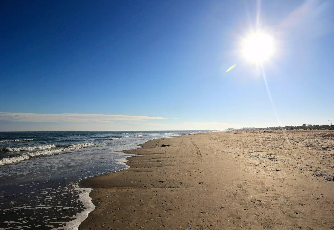 Courtyard #123 1 Bedroom Condo By Redawning hotel hero