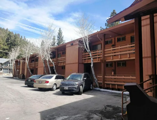 Ventura Grand Inn hotel detail image 1