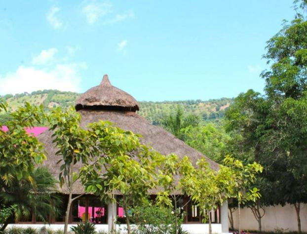 HI Huasteca Inn Hotel hotel detail image 1