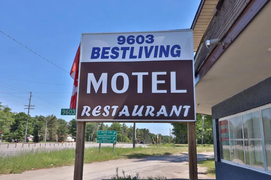 BestLiving Motel hotel hero
