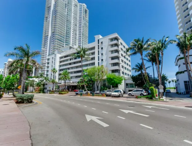 Ocean Front Resort Studio hotel detail image 4