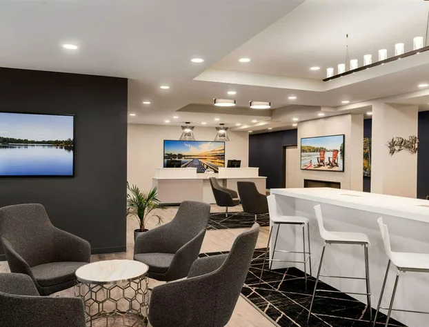 Microtel Inn & Suites by Wyndham Aurora hotel detail image 2