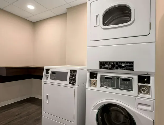 Microtel Inn & Suites by Wyndham Aurora hotel detail image 4