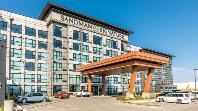 Sandman Signature Saskatoon South Hotel hotel detail image 1