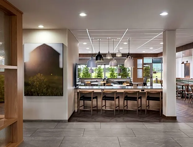 Fairfield Inn & Suites by Marriott Cleveland Tiedeman Road hotel detail image 4