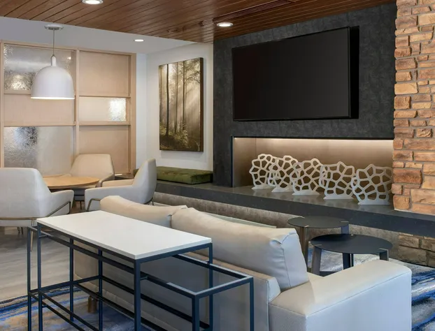 Fairfield Inn & Suites by Marriott Aberdeen hotel detail image 3