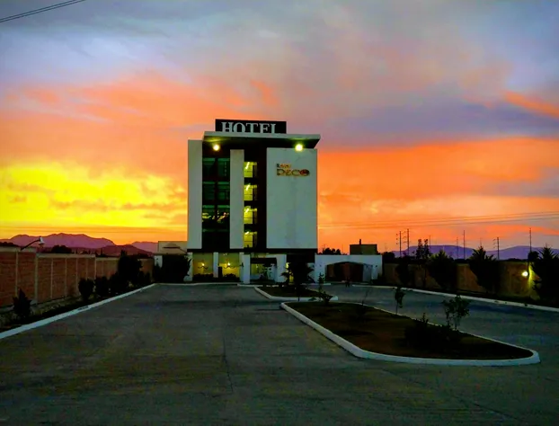 Hotel Reco Inn hotel detail image 1