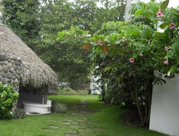 Azucar, Monte Gordo, a Member of Design Hotels hotel detail image 1