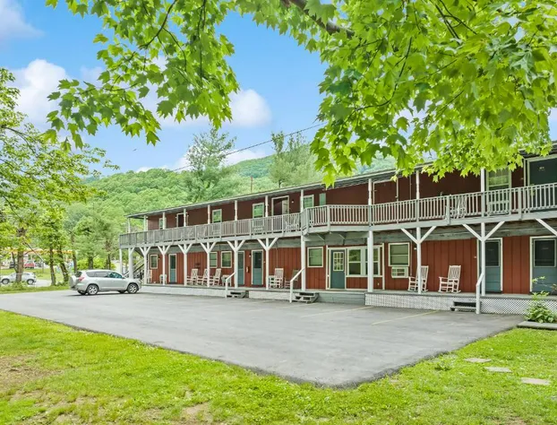 The Valley Inn hotel detail image 1