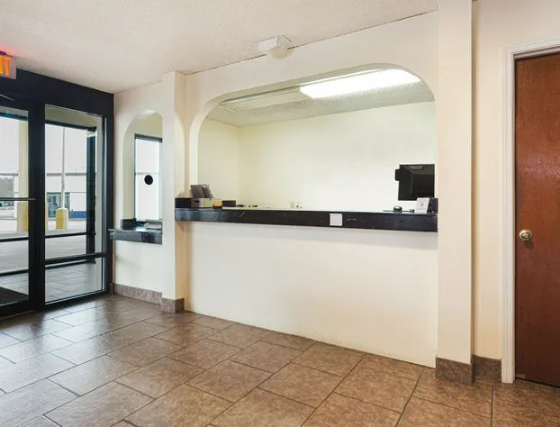 Days Inn by Wyndham Atmore hotel detail image 4