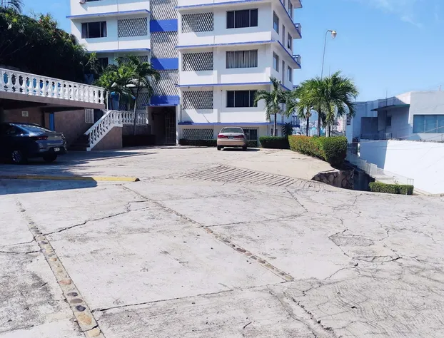 Suites Vistamar hotel detail image 2