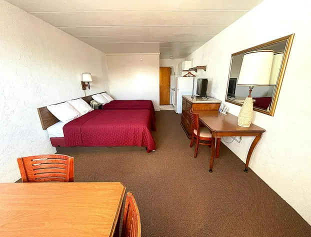 Cardinal Motel hotel detail image 2