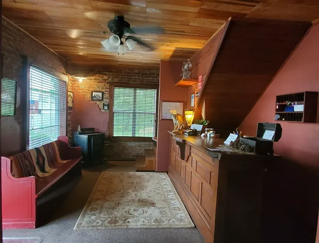 Hootie Creek Guest House hotel detail image 2