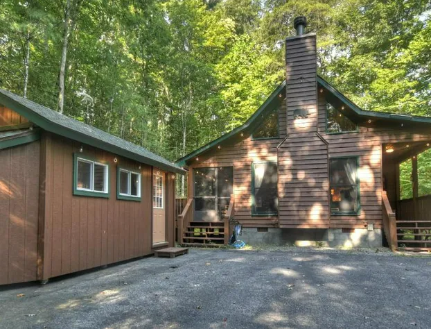 Snuggle Inn hotel detail image 2