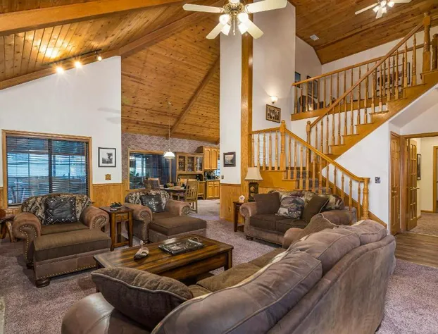 Rock Front Lodge hotel detail image 2