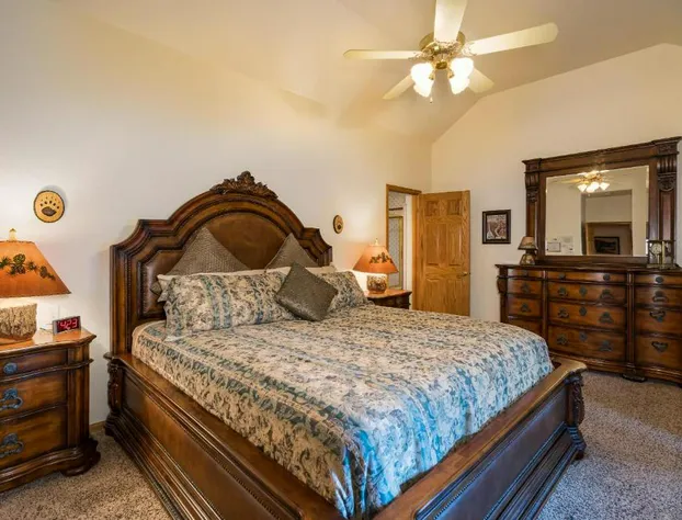 Rock Front Lodge hotel detail image 4