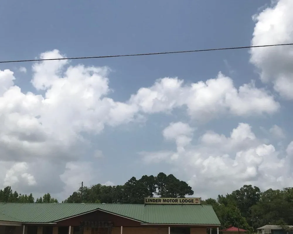 Linder Motor Lodge hotel hero